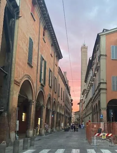 Portico Dei Servi Historical 아파트