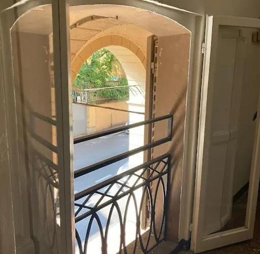 公寓 Portico Dei Servi Historical 博洛尼亚