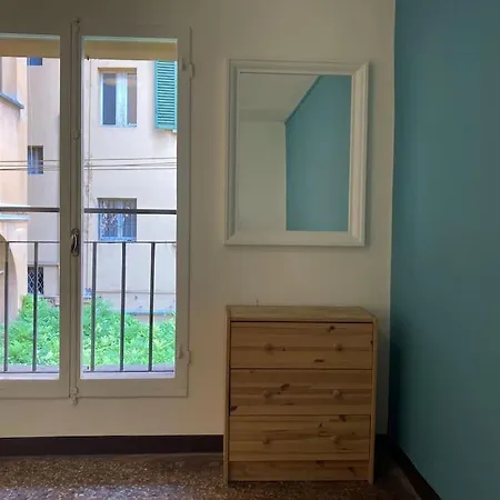 Portico Dei Servi Historical Boloňa