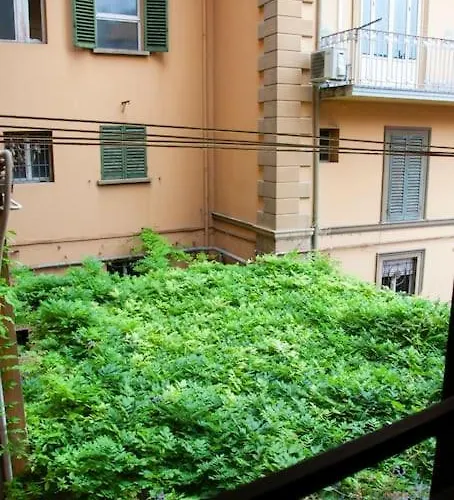 Portico Dei Servi Historical Apartment *