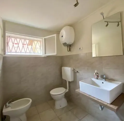 Portico Dei Servi Historical